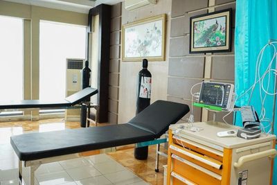 Walkot Medan Bobby Nasution Resmikan Tempat Isolasi terpusat Eks Hotel Soechi