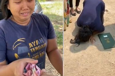 Wanita Penjual Es Tebu Dapat Donasi Rp155 Juta dari Netizen, Sujud Syukur di Tanah