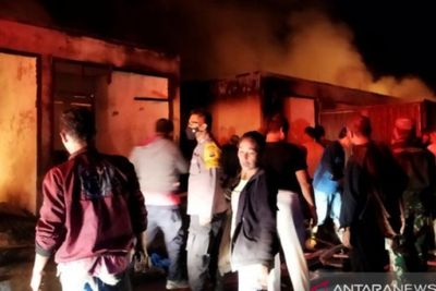 Korsleting Listrik, 32 Kios Pasar Batang Toru Ludes Terbakar