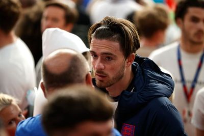 Video: Diminta Fans Aston Villa Tak Pindah ke Man City, Jack Grealish Tersenyum Malu-malu