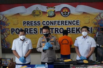 Pengusaha Fotokopi di Bekasi Jual Kartu Vaksin-Antigen Palsu Berujung Diciduk Polisi