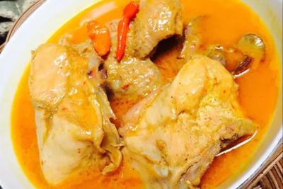 Menikmati Gulai Ayam Yang Bisa Kita Bikin Sendiri di Rumah