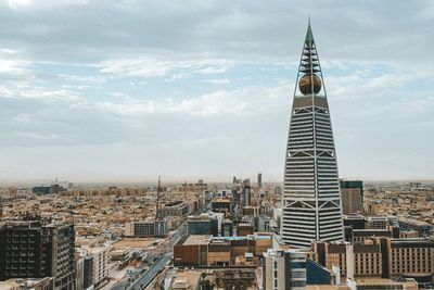 Arab Saudi Kini Membuka Perbatasan untuk Wisatawan Vaksinasi