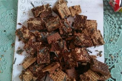 Heboh Anak-anak Makan Wafer Berisi Potongan Silet dan Staples, Pemberinya Masih Misterius