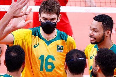 Jadi Sorotan Dunia, Ini Alasan Pevoli Brasil Lucas Satkamp Ogah Lepas Masker di Olimpiade