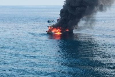 KM United Terbakar di Pulau Berhala, 2 Orang Hilang, Basarnas Medan Turun Tangan