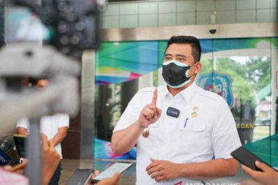 Bobby Nasution: Pemkot Medan Tak Terlibat Vaksinasi yang Picu Kerumunan di GOR Pancing