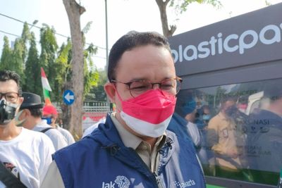 Anies Masih Pilih Kejar Vaksinasi Covid-19 Dosis Pertama