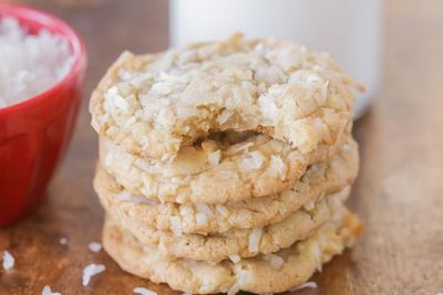 Tertarik Bikin Coconut Cookies? Ini Resepnya!
