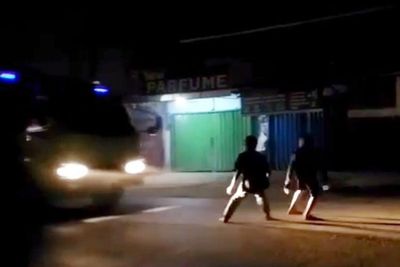 Bocah Hentikan Truk yang Melaju demi Bikin Konten YouTube, Malah Tertabrak dan Tewas