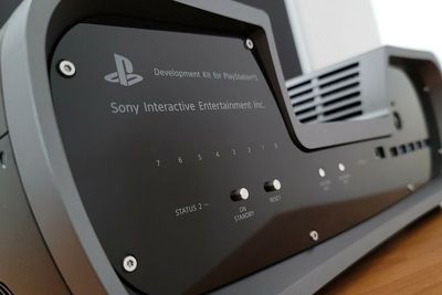 Seperti Ini Tampilan Detail dari Dev Kit PlayStation 5, Sempat Dijual di eBay!