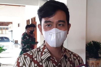 Baliho Puan Bertebaran di Jawa Tengah, Gibran Akui Dapat Perintah dari PDIP