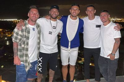 Rumor Makin Kencang, Lionel Messi Dikabarkan Segera Dikontrak PSG, Reuni dengan Neymar?