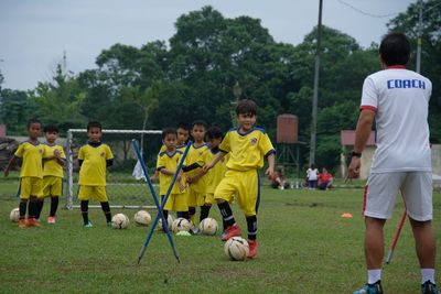 5 Alasan Utamasia Sangat Cocok untuk Tempat Latihan Sepakbola Anak-anak