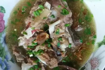 Sop Tulang Sapi Yang Enak dan Lezat Serta Mudah Dibuat di Rumah