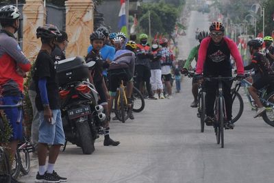 FOTO: Wisata Pesepeda di Kaki Gunung Merapi