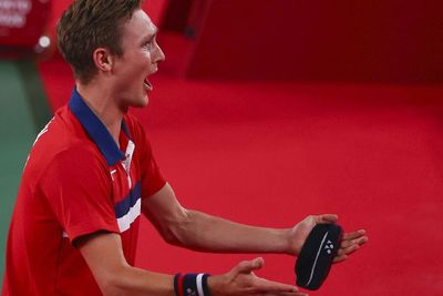 Kisah Haru Viktor Axelsen Yang Raih Medali Emas di Olimpiade