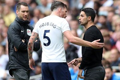 Detik-detik Mikel Arteta Bersitegang dengan Gelandang Tottenham Ini di Laga Persahabatan