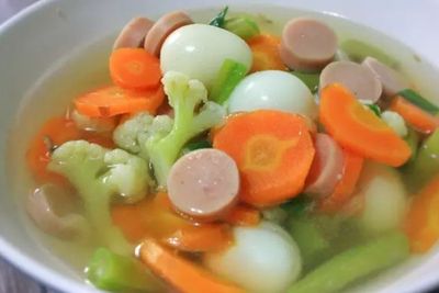 Cuaca Sedang Dingin? Gimana Kalau Buat Sayur Sop Saja?