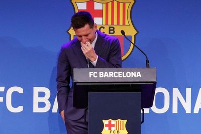 Tak Terima, Fans Barcelona Ajukan Gugatan untuk Cegah Messi ke PSG
