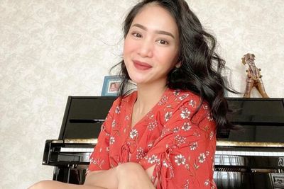 Dicecar Cantik Karena Pakai Uang Suami, Bunga Zainal: Yaiyalah, Masa Pake Uang Laki Orang!