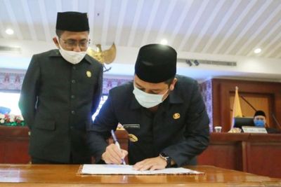 Baju Dinas dari Louis Vuitton, Anggaran DPRD Kota Tangerang Naik 2X Lipat, Outfit 5 Juta