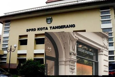Mewah! Anggota DPRD Kota Tangerang Bakal Pakai Baju Dinas Louis Vuitton Rp675 Juta