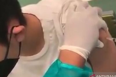 Oknum Nakes yang Suntik Vaksin Kosong Dikenakan Pasal Wabah Penyakit Menular