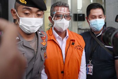 KPK Tetapkan Bupati Bintan Tersangka Korupsi Cukai, Rugikan Negara Hingga Rp 250 Miliar