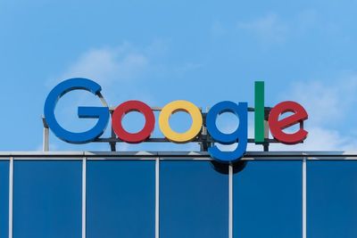 Google Bakal Setop Tampilkan Targeted Ads Bagi Pengguna di Bawah 18 Tahun