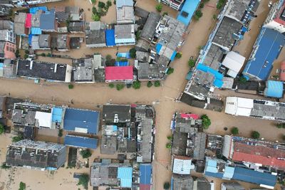 Banjir Melanda China Tengah, 21 Orang Dilaporkan Tewas