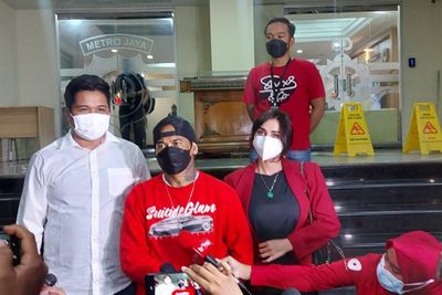 Jerinx Ngaku Salah dan Minta Maaf ke Adam Deni, Dimaafkan Tapi Proses Hukum Jalan Terus