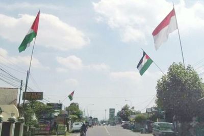 Viral! Jelang HUT RI, Sejumlah Warga di Jogja Malah Kibarkan Bendera Palestina