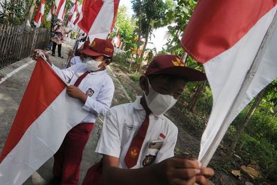 FOTO: Kirab 76 Bendera Merah Putih