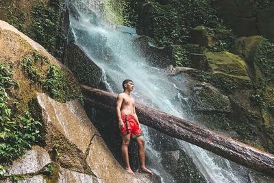Cantiknya Air Terjun Siluman, Uji Keberuntungan Wisatawan