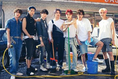 BTS Dinobatkan Sebagai Seleb Korea dengan Reputasi Terbaik