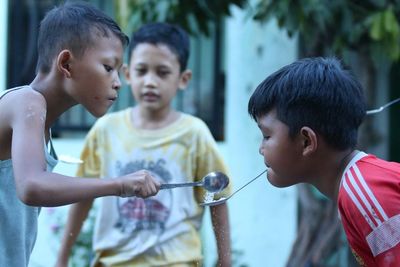 Hut RI di DKI Hampa Tanpa Lomba untuk Anak-anak, Warga Terpaksa Buat Lomba Internal
