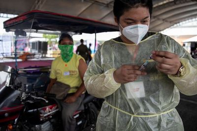 Gaji Rendah, Banyak Perawat Filipina yang Memilih Mengundurkan Diri