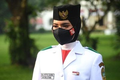 Bangga Wakil Sumut Jadi Pembawa Baki Paskibraka di Istana Negara, Edy: Sukses Buat Ananda