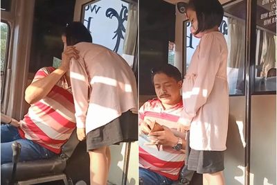 Mengharukan, Sopir Bus Ini Berhenti untuk Bertemu Putrinya, Beri Pelukan dan Uang Jajan