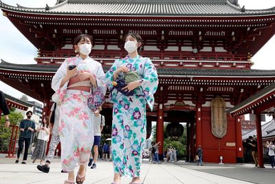 Toko Permen di Kuil Sensoji Ini Ditutup, Karena Tidak Ada Generasi Penerusnya