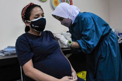 FOTO: Vaksinasi COVID-19 Untuk Ibu Hamil