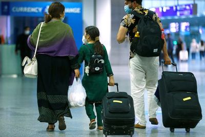 Negara-negara Ini Siap Tampung Warga Afghanistan yang Melarikan Diri