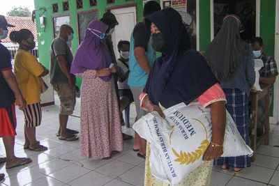 FOTO: Bantuan Beras PPKM Tahap 2
