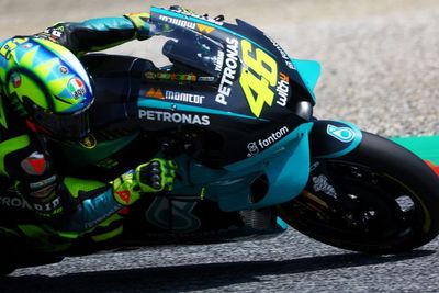 Ada Petisi yang Minta Valentino Rossi Menangkan Satu Seri MotoGP 2021 Sebelum Pensiun