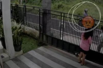 Viral! Pemotor Pamer Kelamin di Depan Kos Wanita di Malang, Polisi Buru Pelaku