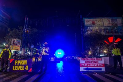 FOTO: Pemberlakuan Jam Malam di Kota Banjarmasin