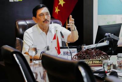 Luhut: Penanganan Covid-19 Jangan Sampai Dipolitisasi