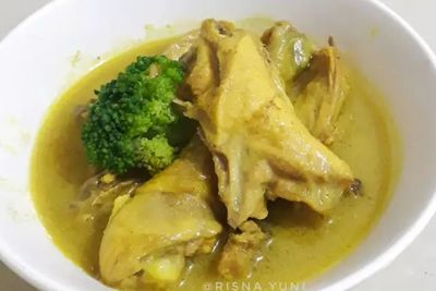 Enaknya Opor Ayam Kuning Tanpa Santan Yang Mudah Dibikin di Rumah