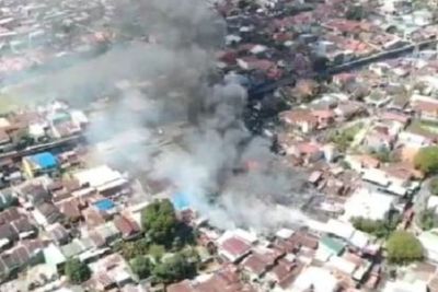 Emak-emak Lupa Matikan Kompor karena Asyik Nge-Ghibah Bareng Tetangga, 95 Rumah Terbakar